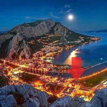 City Apartment Omiš Exteriör bild